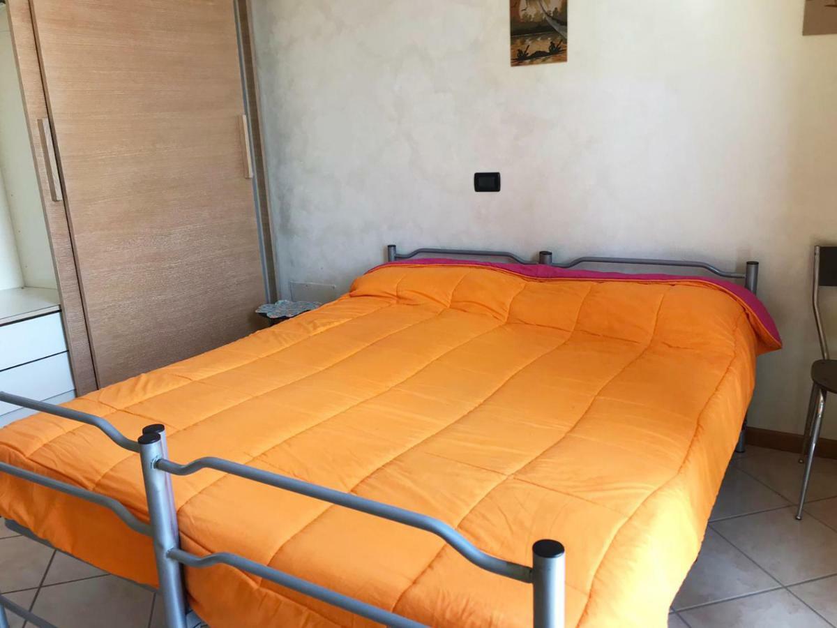 Villa The Sweet Rose With Pool Manerba del Garda Buitenkant foto