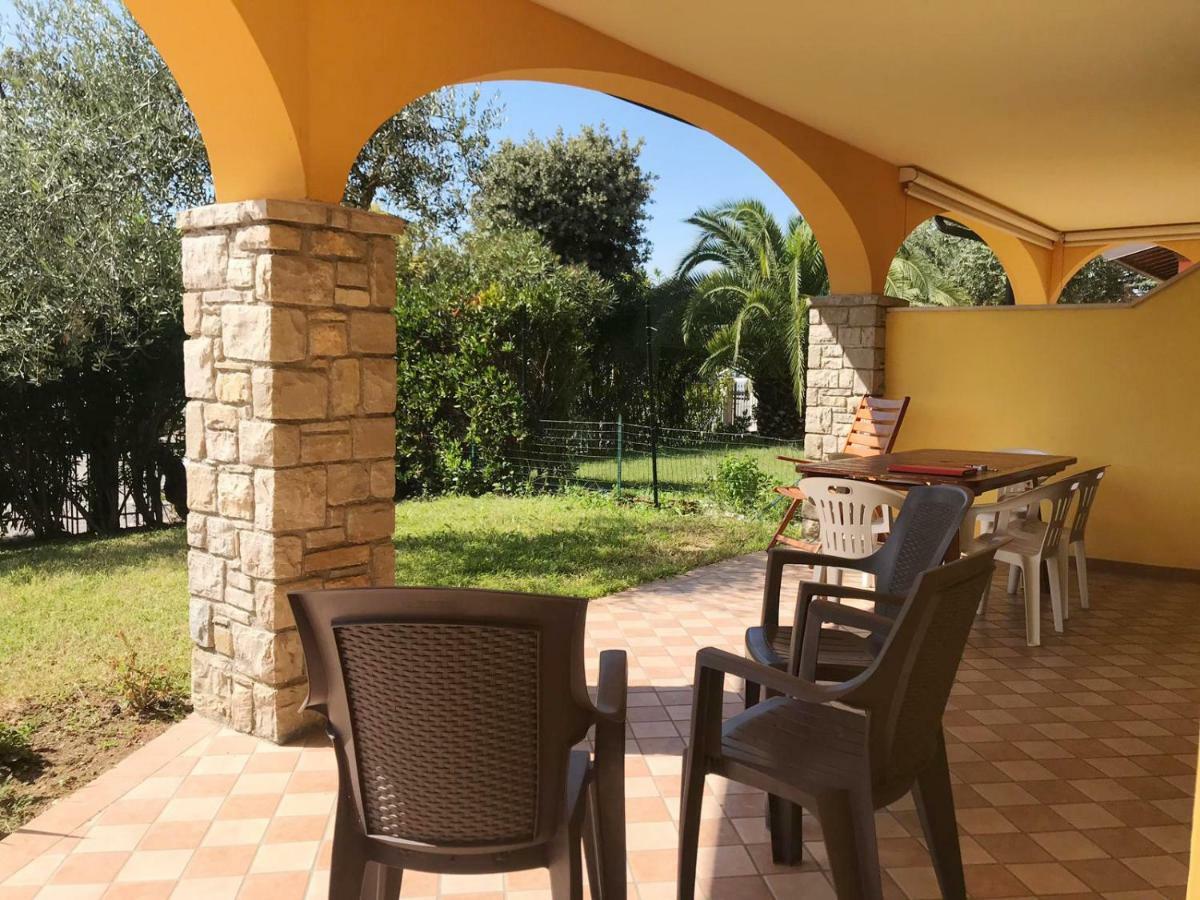 Villa The Sweet Rose With Pool Manerba del Garda Buitenkant foto