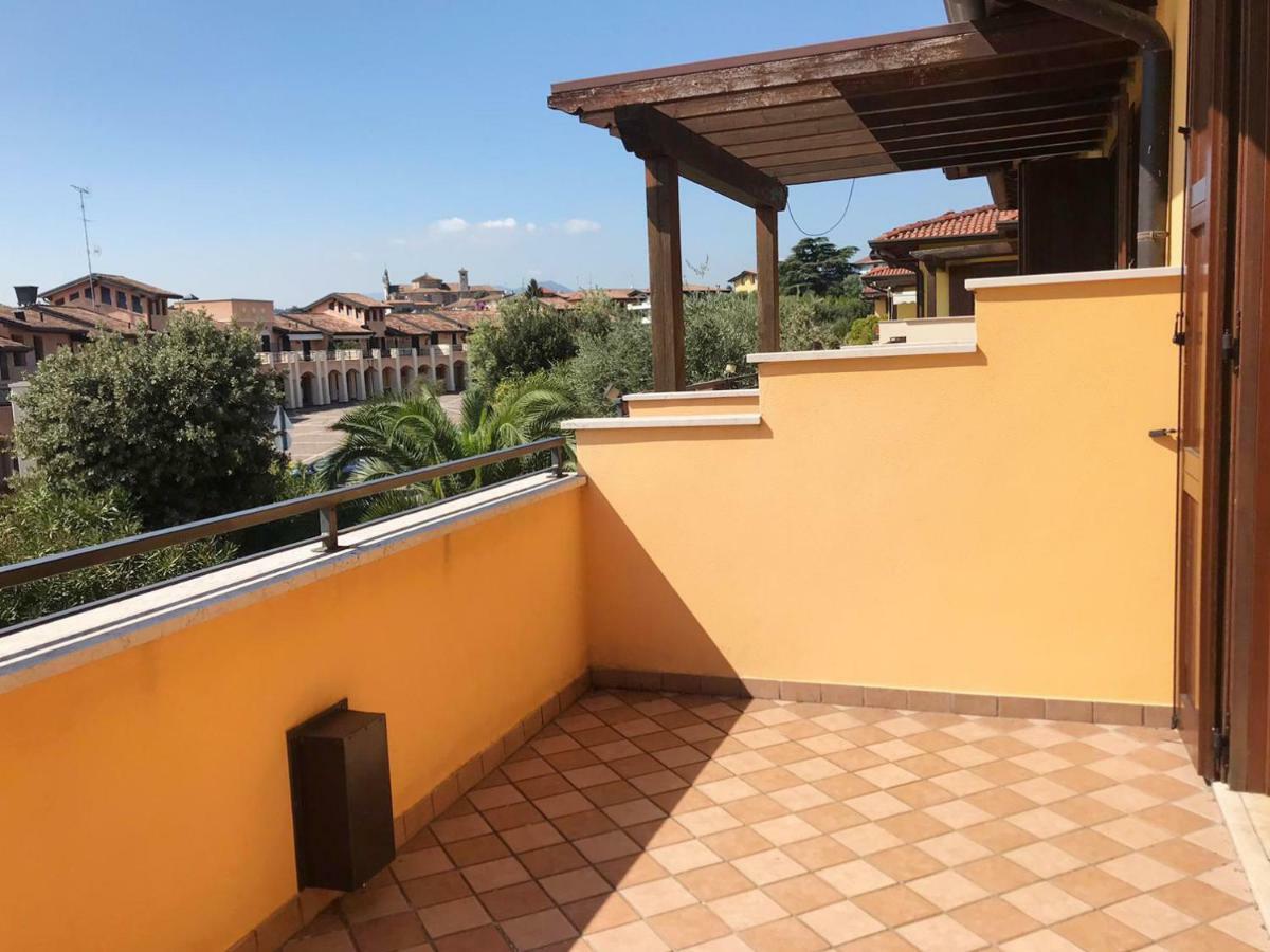 Villa The Sweet Rose With Pool Manerba del Garda Buitenkant foto